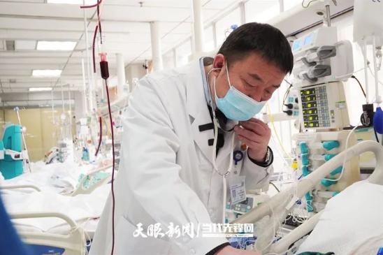 全国政协委员傅小云：遵医附院接入DeepSeek，成为医生和医学生的帮手